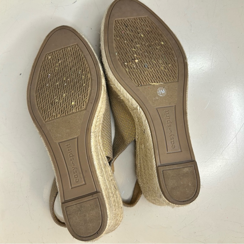 Easy Spirit Metallic Gold Margie Platform Wedge Slingbacks, Size 7 - Picture 6 of 6